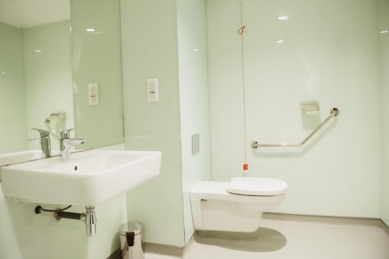 Easyhotel Paris Nord Aubervilliers Extérieur photo